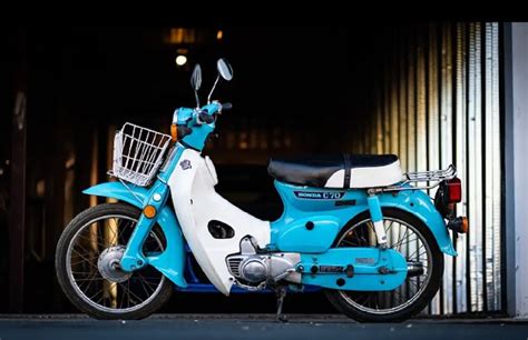 motor honda super cub terlangka  jadi buruan kolektor otomotif