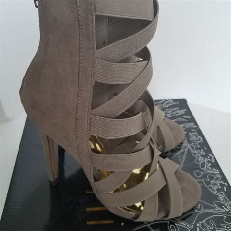 Liliana Shoes Liliana Nude Strappy Heels Poshmark