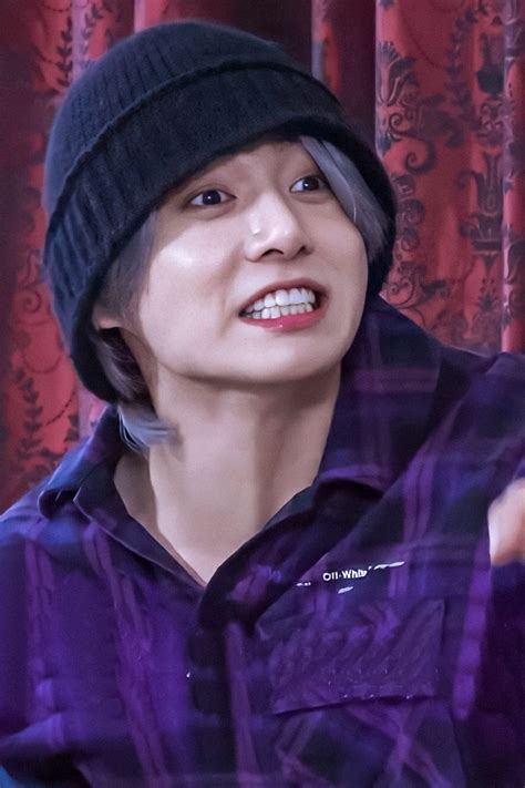 Pin De 🍓🐾𝐋𝐄𝐍𝐀𝐄𝐋𝐋𝐄🍒𝐒 En Bangtanjungkook Chicos Bts Jungkook Bangtan