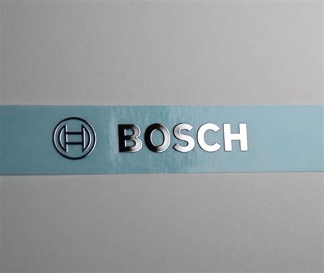 Индивидуальные хромированные металлические наклейки с логотипом ...