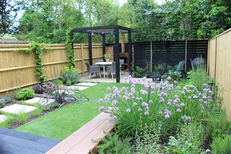 Townhouse Garden Contemporary Garden Hampshire By Neil Jones
