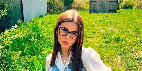 Roksana W Giel Pokaza A Si W Bikini Jej Odwa Ny Wizerunek Wzbudza Oburzenie