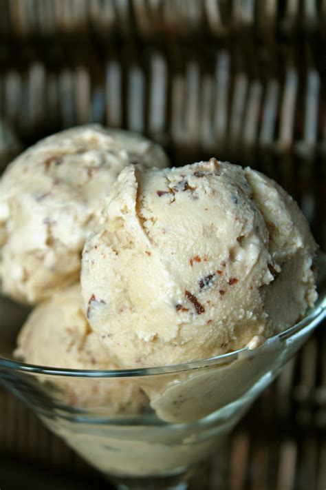 Mocha Chip Ice Cream — Create N Plate