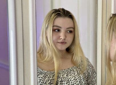 Unholy Lady S Sex Photo Gallery With Nude Pics Stripchat