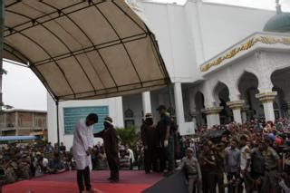 Indonesian Men Caned For Gay Sex In Aceh BBC News
