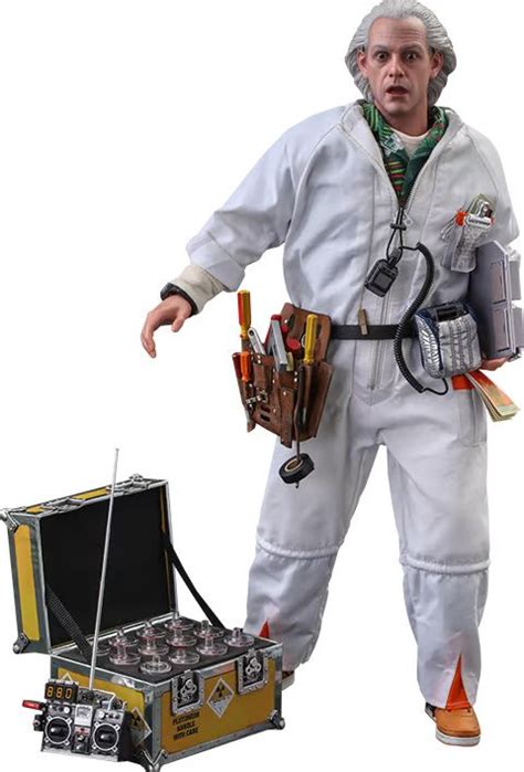 Doc Brown Deluxe Version Sixth Scale Figure By Hot Toys Doc Brown Hot Toys Emmett Brown
