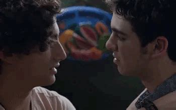 Gifs Aristemo Cute Gay Read News Albi