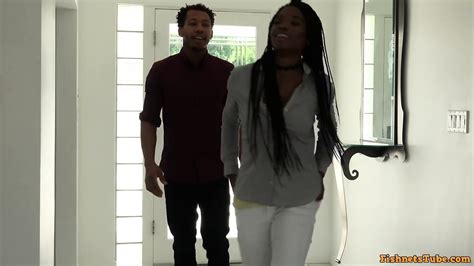 Ebony Babe Mya Mays Comes Clean And Fuck Step Brother