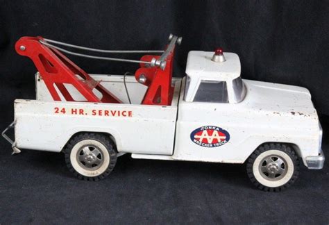 Nr Vintage Pressed Steel White Tonka Aa Wrecker Tow Truck Tow