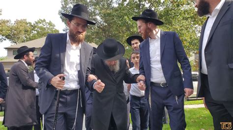 Video And Photos Slabodka Rosh Yeshiva Arrives In Lakewood For The First