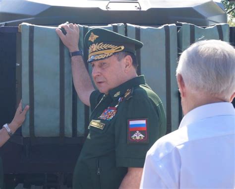 Генерала армии Дмитрия Булгакова освободили от должности замминистра ...
