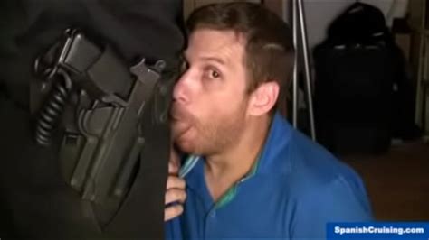 Real Cop Serviced XVIDEOS