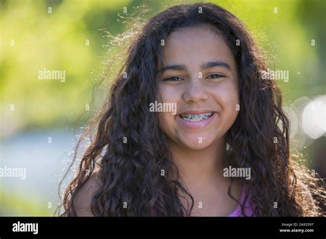 Teen Girl Hispanic Latina Fotos Und Bildmaterial In Hoher Aufl Sung Alamy