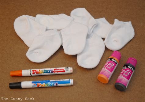 Tutorial Tuesday Diy Mary Jane Socks The Gunny Sack