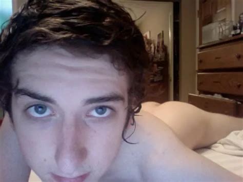 Do You Like Seeing Face With Butt Nudes CuteGuyButts NUDE PICS ORG