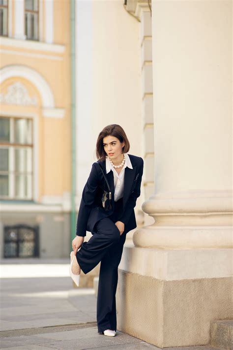 Roseville – российский бренд одежды – ROSEVILLE