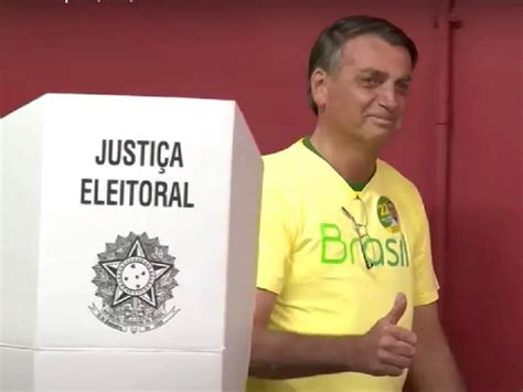 Bolsonaro Vota No Brasil E Est Confiante Na Reelei O Prensa Latina