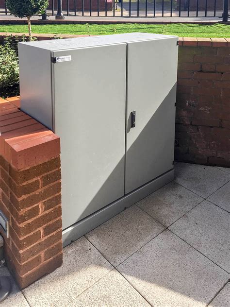 Flip Up Flood or Bund Barrier | Dockleveller Supplies