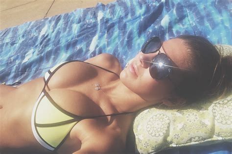 Big Tits In The Sun Porn Pic