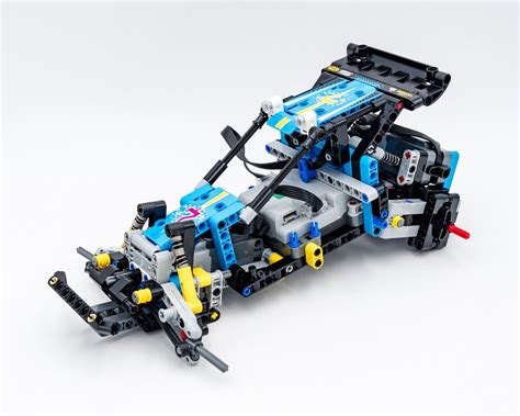 REVIEW LEGO Technic 42124 Off-Road Buggy - HelloBricks