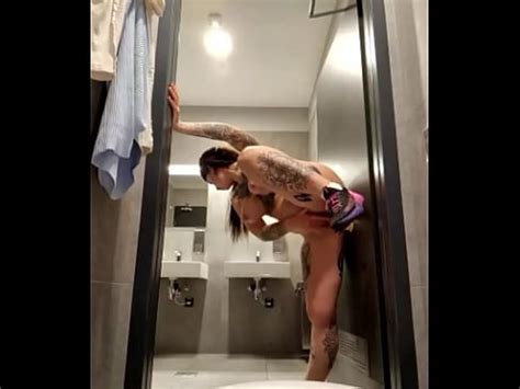 Chevauch E Risqu E Avec Un Gode Xvideos