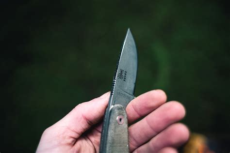 ESEE Izula Expert review: durable, attractive and highly functional