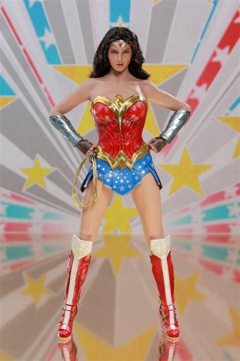 真神奇女俠 Hot Toys推出正義聯盟Wonder Woman概念造型限量版Figure