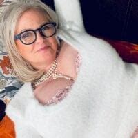 Courtesanannabel Fully Naked Stripping On Cam For Online Porn Movie
