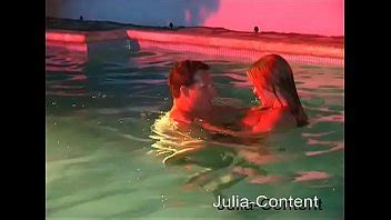 Turista Alemana Follada En La Piscina De Un Hotel De Mallorca Xvideos