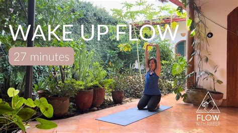 Minute Wake Up Yoga Flow Strong Vinyasa Youtube