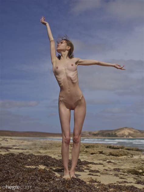 Amateur Girl Proserpina Nude