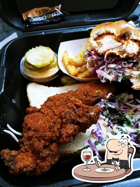 Dave S Hot Chicken Westheimer Rd In Houston Restaurant Menu And Reviews