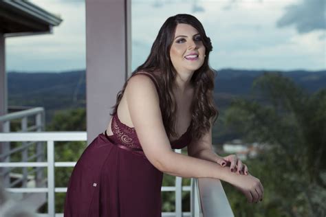 Lingerie Plus Size Comes Out Of The Basics And Succeeds With New Colors And Designs