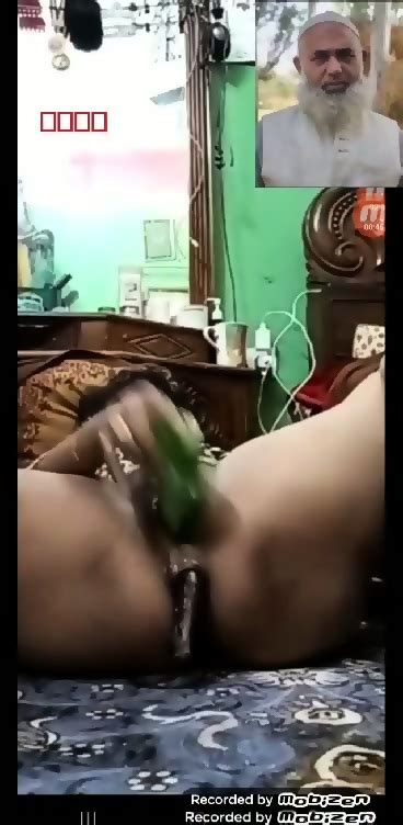 Horny Slut Masturbating With Brinjal On Vc