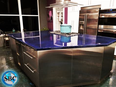 The counter top might be blue ( a beautiful blue ), but the homeowner