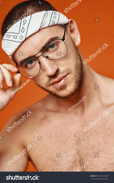 Attractive Man Glasses Naked Torso Bandana库存照片 Shutterstock