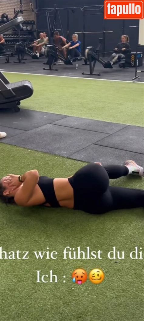 Sarah Engels Sarellax3 Nude Photo 7 Fapullo