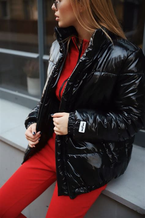 Трендовая лаковая куртка 2020/ Trending patent jacket 2020