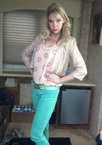 Riki Lindhome Nude Photos Leaked OnlyFans Leaked Nudes