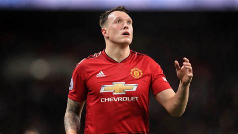 Phil Jones: Man United defender signs new four-year contract - Sports ...