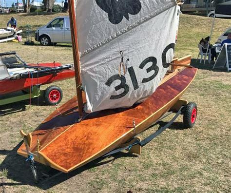 Earwigoagin 2017 Australian Classic Wooden Dinghy Regatta More Photos