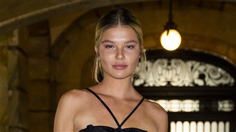 Ellie Thumann Dons Summer Whites Chic Eyelet Bikini For Sunrise By The Water