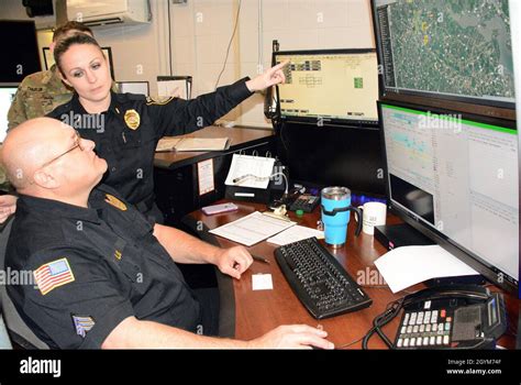 911 Dispatch System Hi Res Stock Photography And Images Alamy