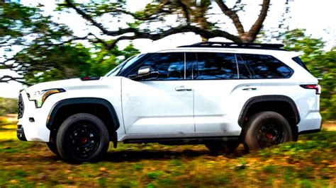 Toyota Sequoia Vs Hyundai Palisade The Full Size Suv Fight Just Got Real