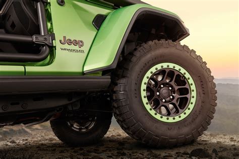 Nuova Jeep Wrangler Con Gli Accessori Originali Mopar Diventa Un