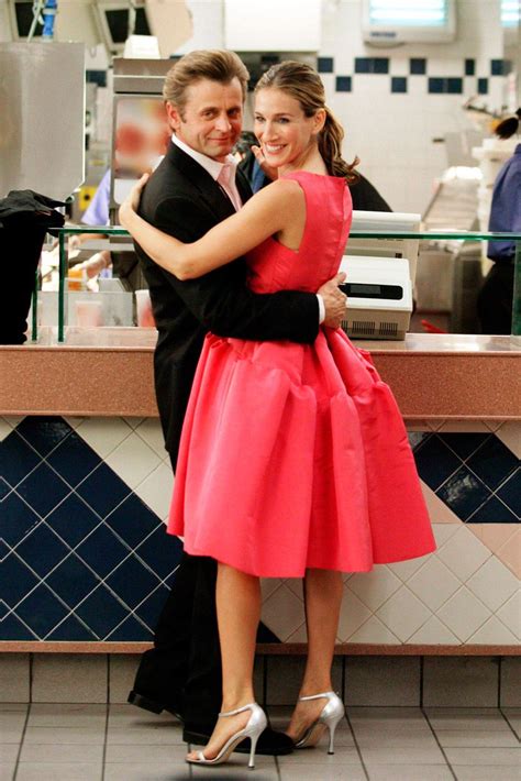 Er Denne Golden Globe Kjole Inspireret Af Ikonisk Sex And The City Look