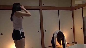 Loạn Luân Chú tới chơi nhà chịch cả hai mẹ con XVIDEOS