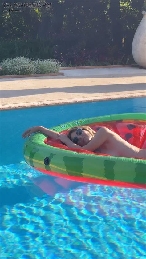 Elizabeth Hurley Nude The Fappening