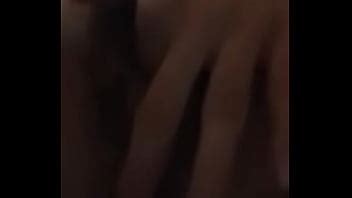 lejos del marido masturbándose hasta la cima XVIDEOS