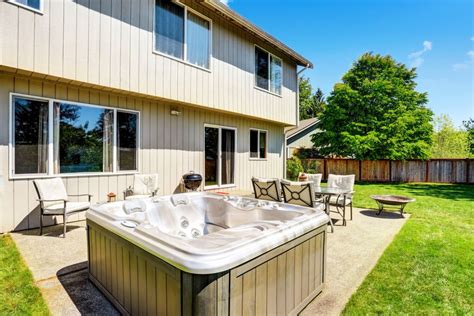 6 Best Base Materials For Your Hot Tub Foundation